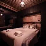 Blackberry A By Aavalevi Apartment *